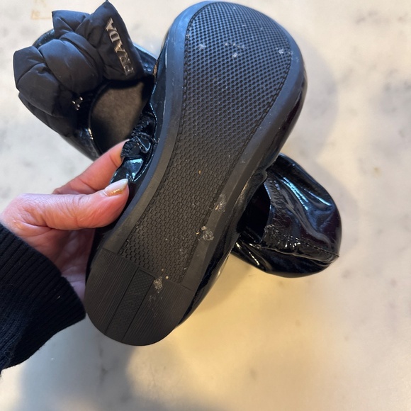 Prada shoes - Picture 3 of 4